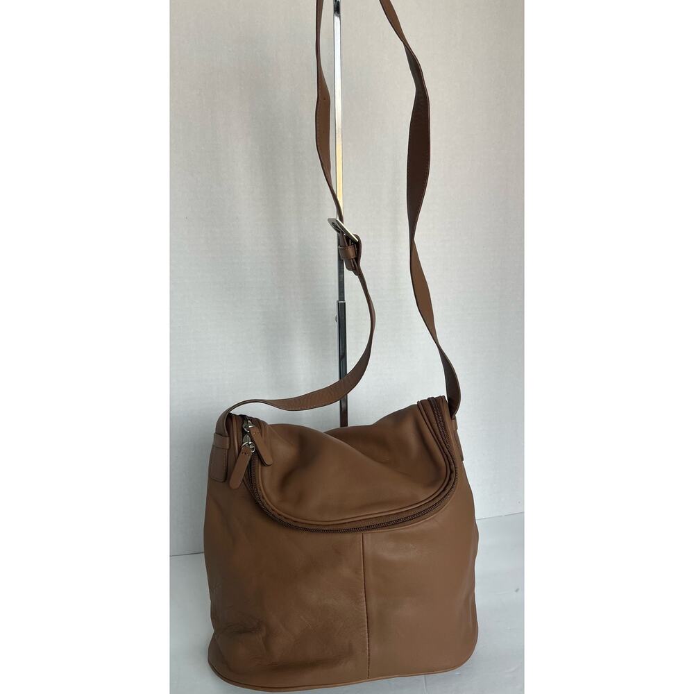 MAXX New York Leather Brown Crossbody Shoulder‎ Bag Purse